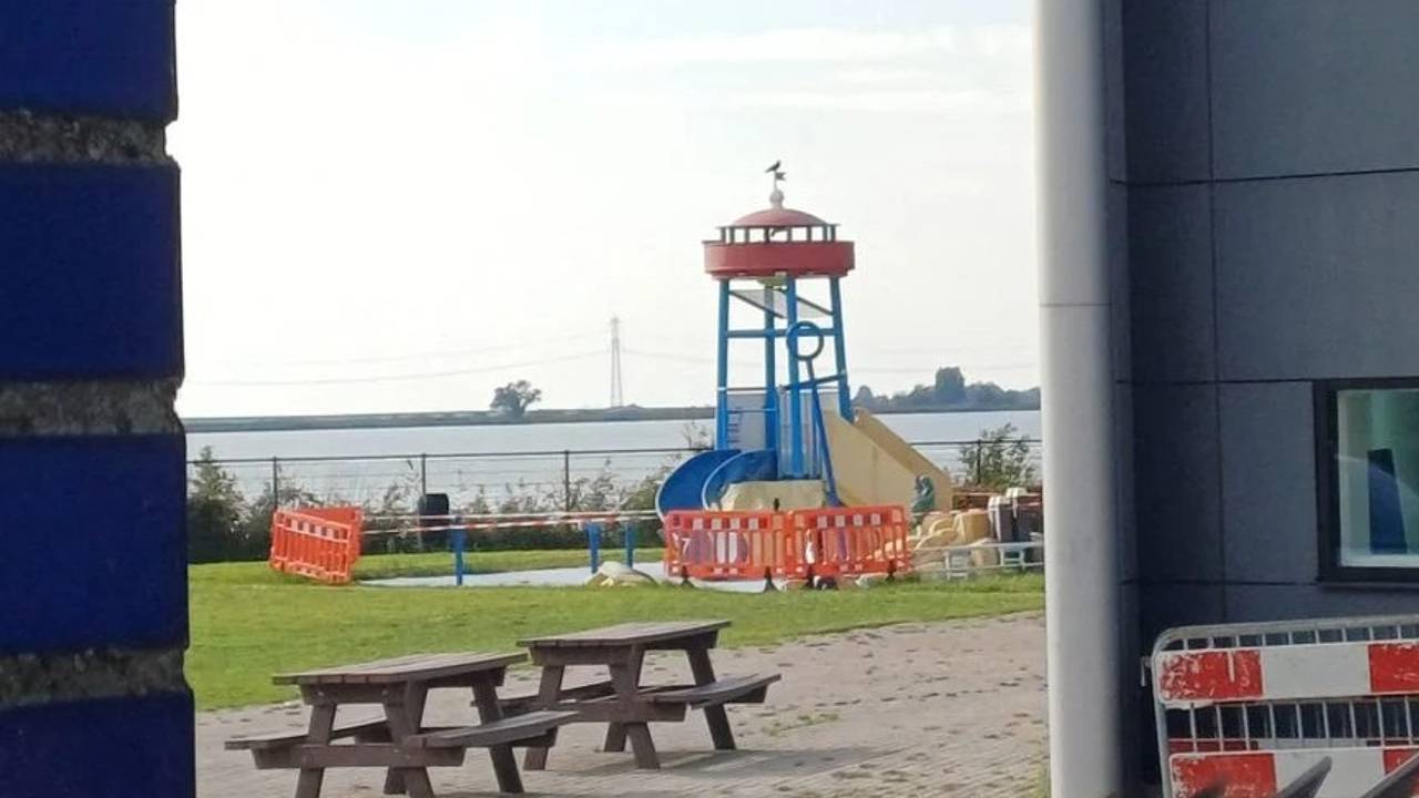 Aanhoudende problemen kosten waterpark bij zwembad Bergen op Zoom de kop