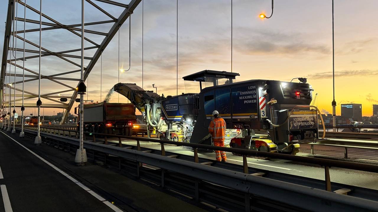 Werk aan de Merwedebrug (foto: Omroep Brabant)