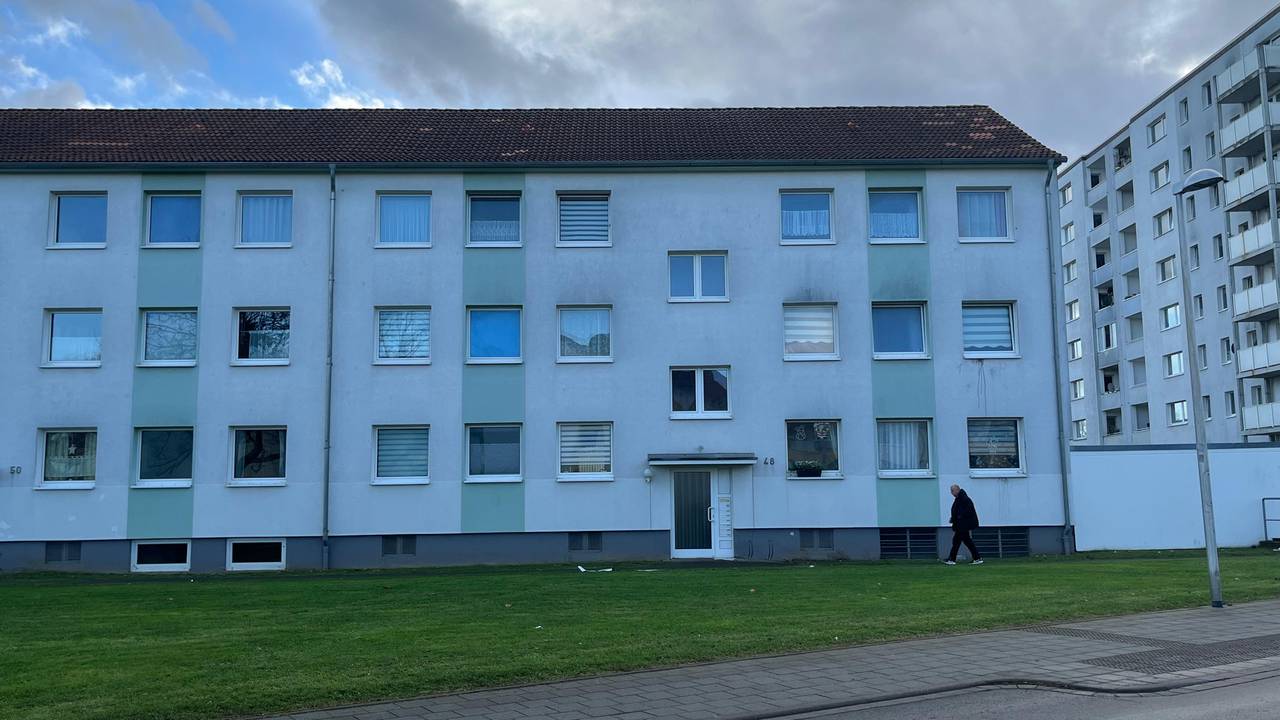In deze flat werd Benno L. jarenlang omringd door kinderen