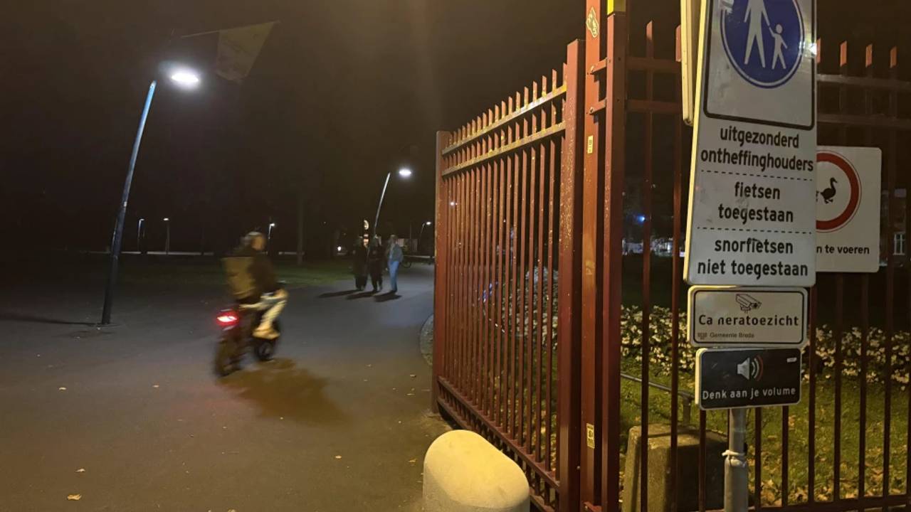 Man gewond bij overval in park in Breda, politie pakt daders op