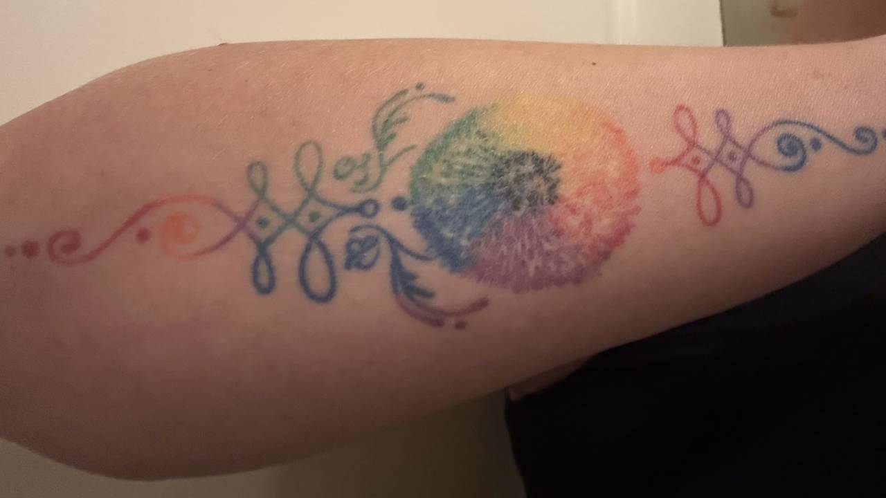 De tattoo op Noëlla's arm (eigen foto).