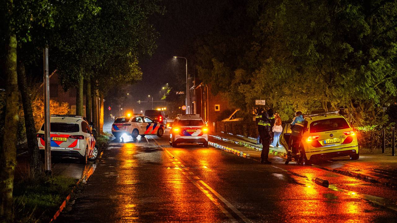 Tiener zwaargewond na aanrijding bij Oss (foto: Lucas Lammers/Persbureau Heitink).