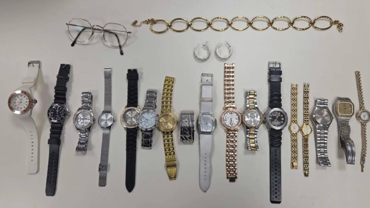 Geen snoek of baars, maar 16 horloges: visser doet opvallende vangst