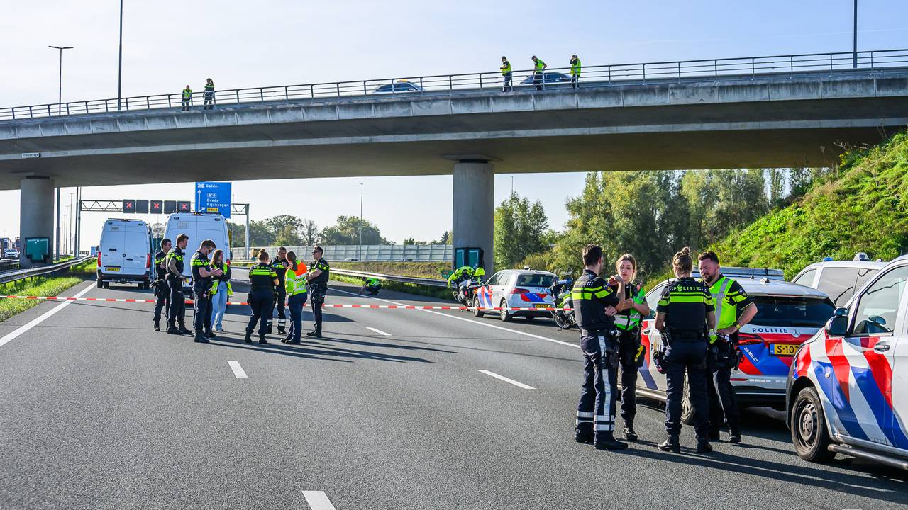 A16 dicht vanuit Breda (foto: Tom van der Put/Persbureau Heitink).