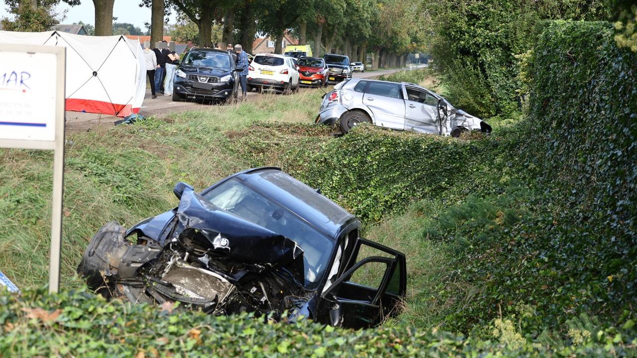 Automobilist overleden bij ongeluk in Oploo