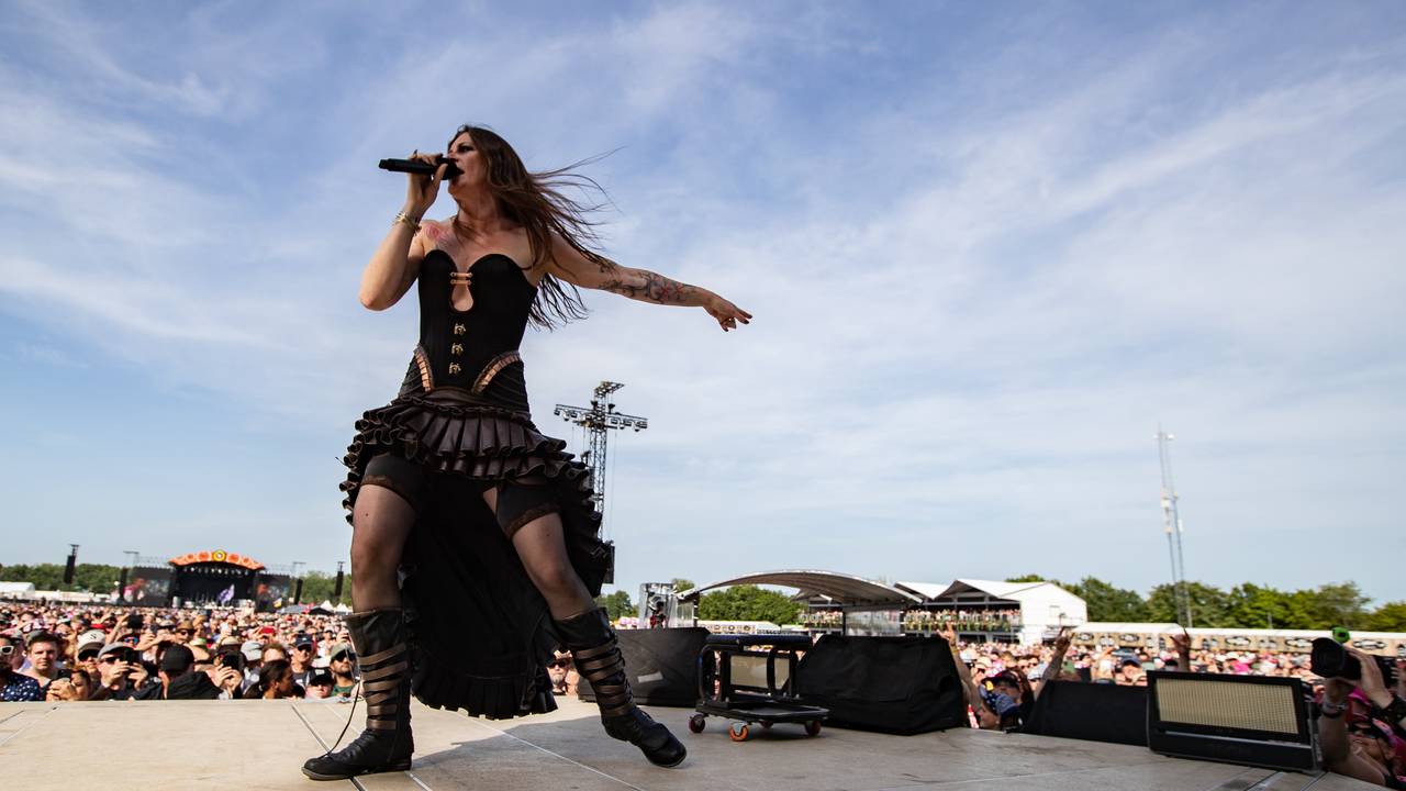 Floor Jansen stopt bij Nightwish: deze nummers maakten haar wereldberoemd