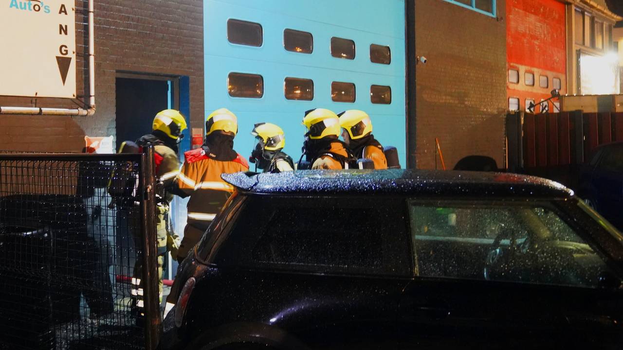 Wat de brand in Nieuwkuijk veroorzaakt heeft, wordt onderzocht.