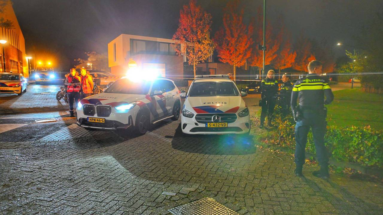 De weg is afgezet (foto: Rico Vogels/Persbureau Heitink).