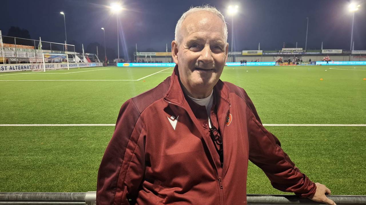 Chris Admiraal, sportparkbeheerder van Kozakken Boys (foto: Leon Voskamp).