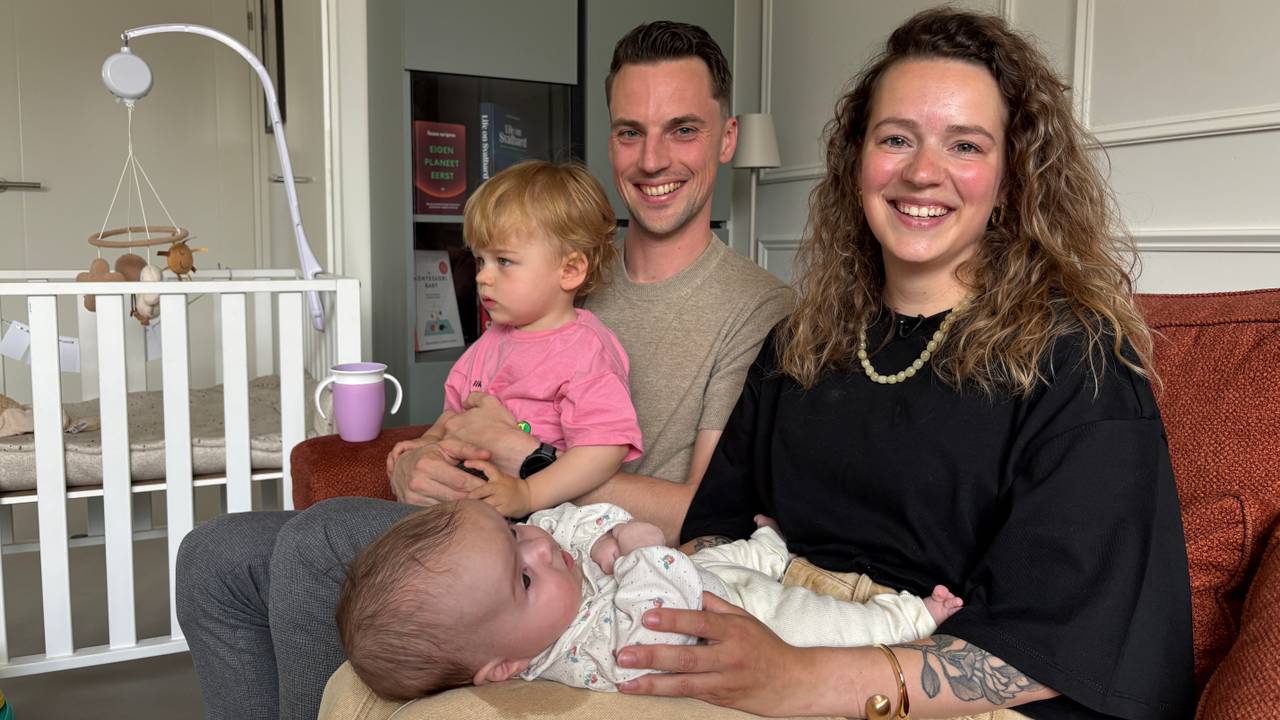 Jelle, Inge, Abel en Nellie staan op het punt te verhuizen naar Duitsland, zodat Nellie een medicijn kan krijgen