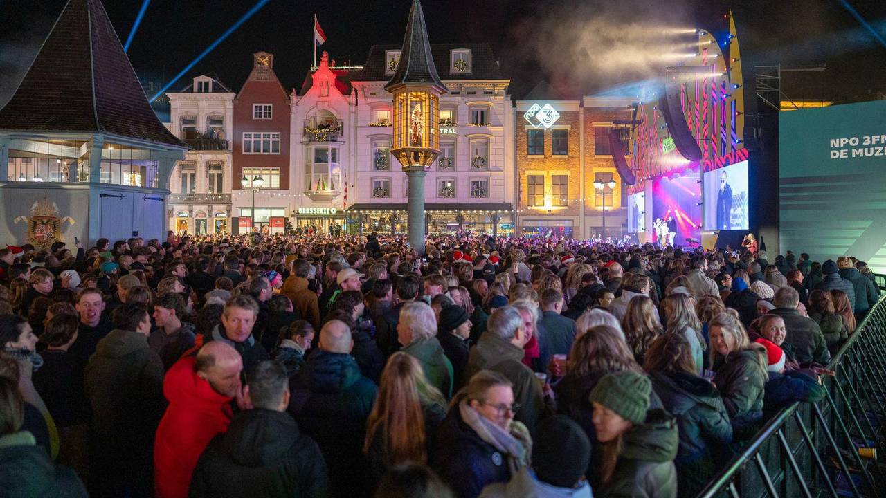 Drukte op de Markt bij Serious Request (foto: gemeente Den Bosch).