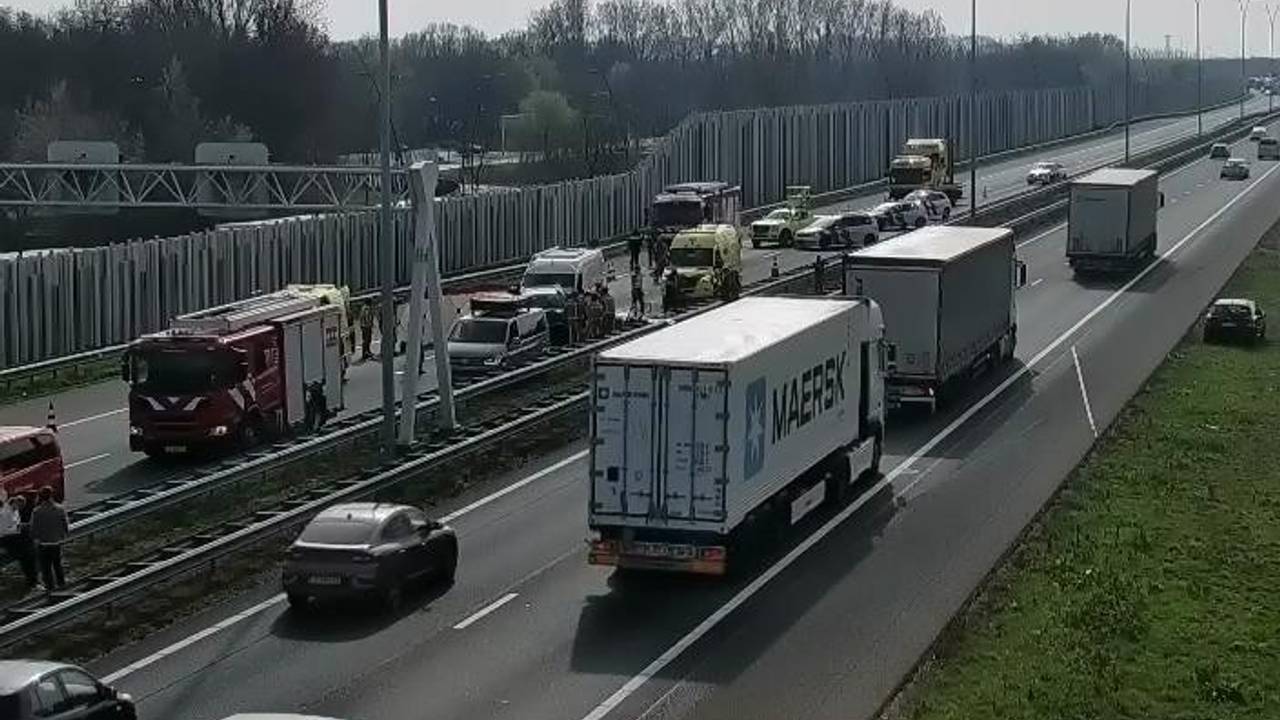 Ongeluk op de A2 (foto: Rijkswaterstaat).