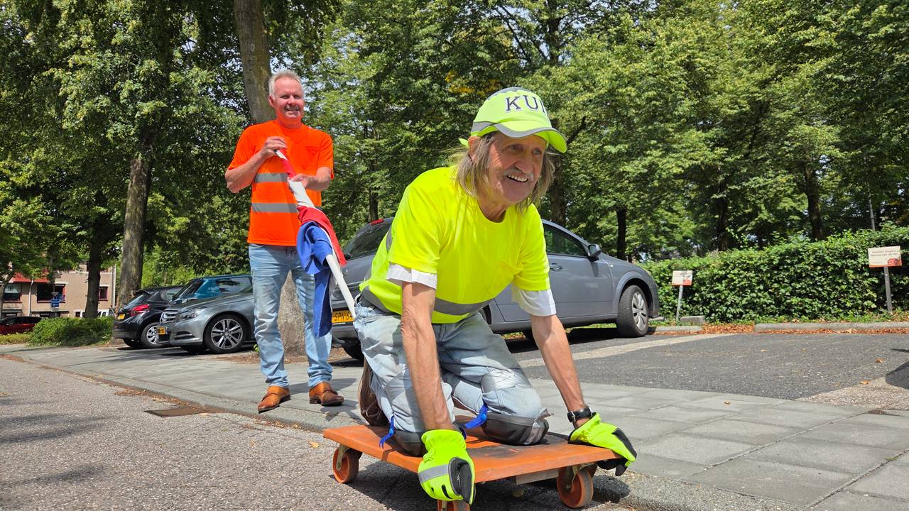 Jos smokkelt een paar honderd meter (foto: Noël van Hooft).