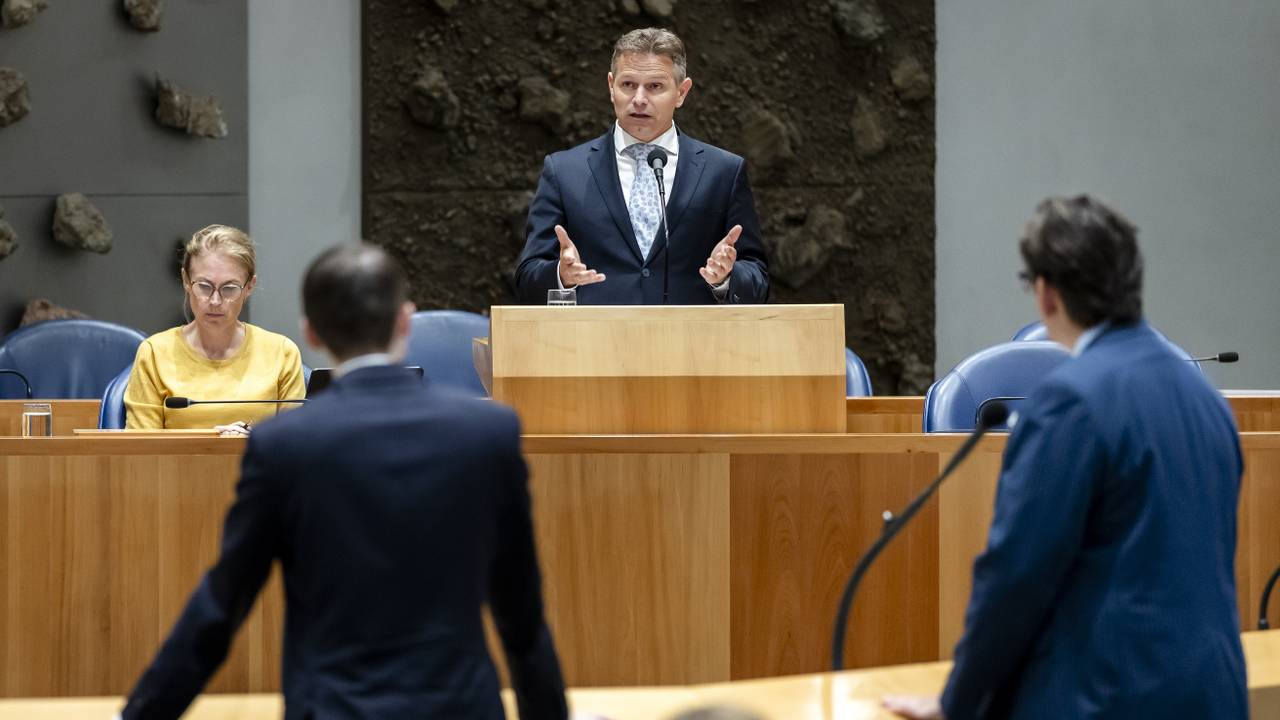 Jo-Annes de Bat tijdens het debat (Foto: ANP).