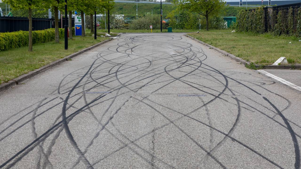 Beelden illegale straatrace duiken op na ongeluk in Oud Gastel.