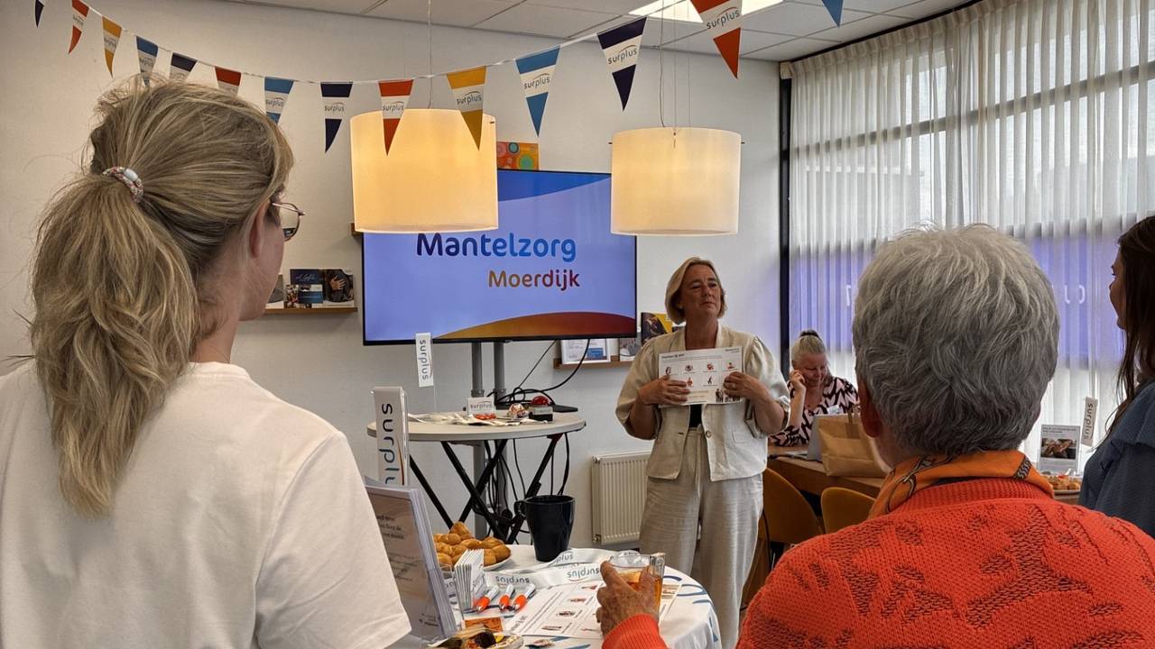 De lancering van de website Zorggenoot (foto: Gemeente Moerdijk)