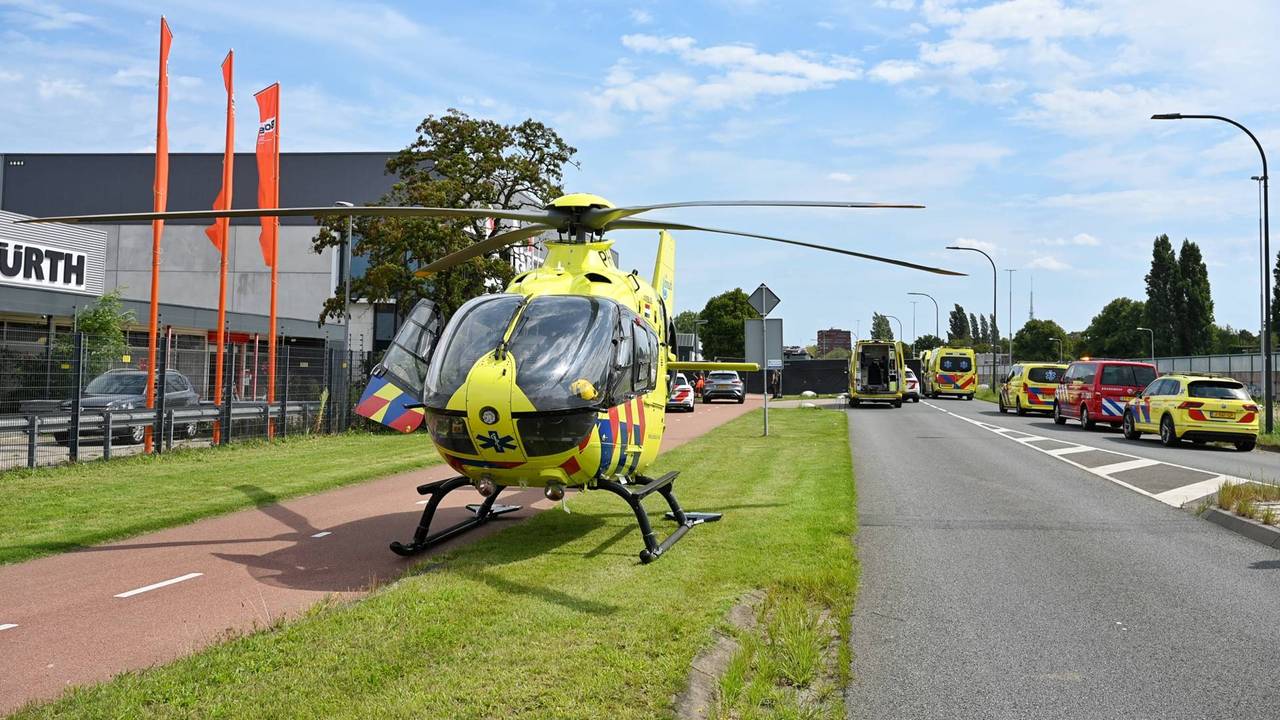 Man uit Honselersdijk omgekomen bij frontale botsing in Waalwijk.
