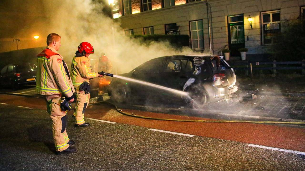 Auto door brand verwoest in Helmond Omroep Brabant