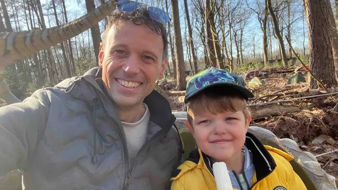 Roger en zijn inmiddels 4-jarige zoontje Teijn (privéfoto).