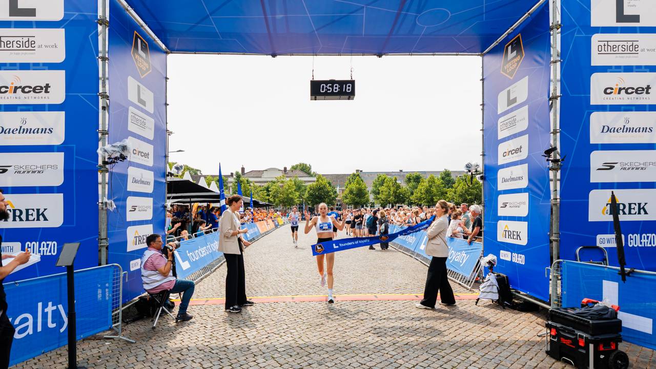 Jiske de Goede won de Vestingloop (foto: Golazo Running Events).