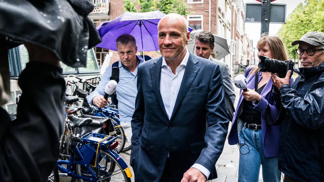 Frits van Eerd  op de eerste procesdag, juni 2025 (Foto: ANP)