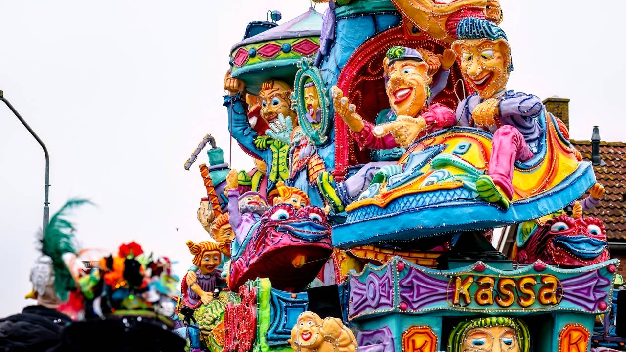 Grote optocht in Zevenbultenland