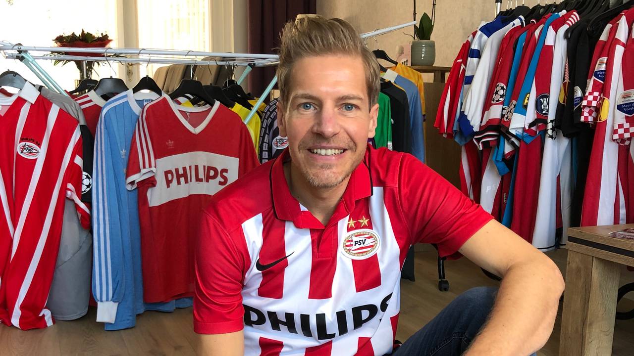 Martijn gedragen PSV-shirts: 'Je zweet van Lens nog' Omroep Brabant
