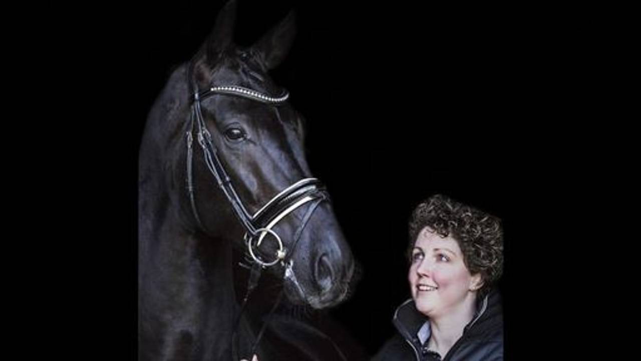 Steffi is blij met de besluitvorming in de Boekelse gemeenteraad (eigen foto).