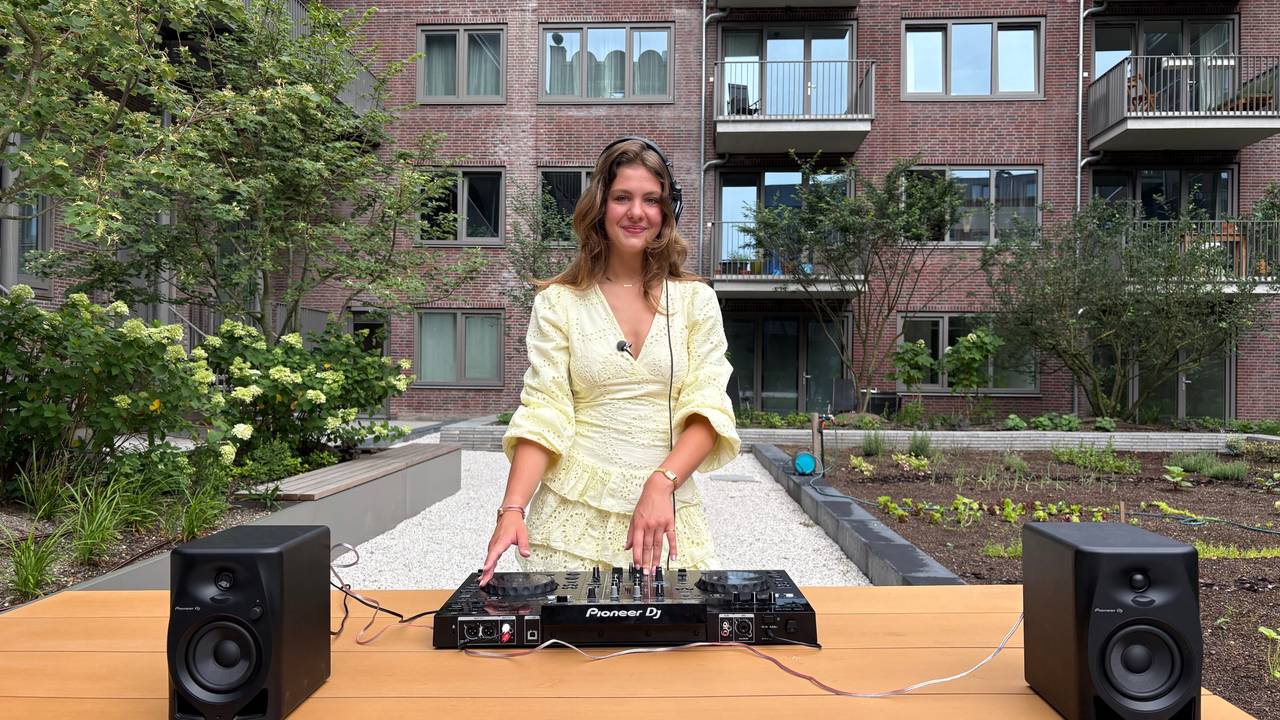 Jackie is nu een talentvolle DJ