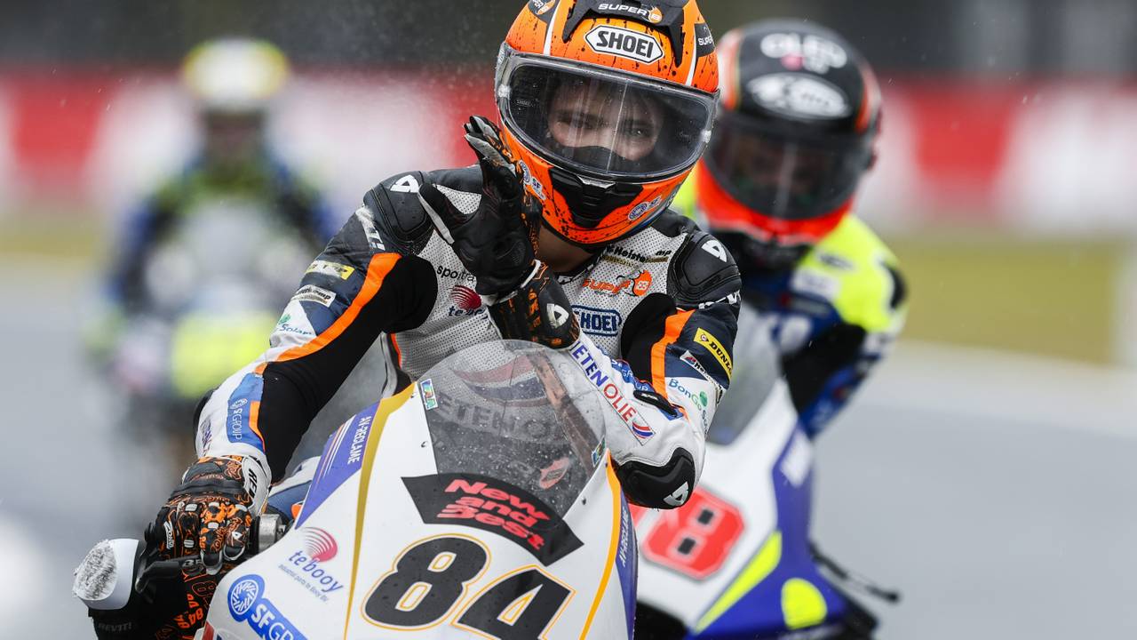 Zonta van den Goorbergh bij de training van de Moto2 op het TT-circuit van Assen,