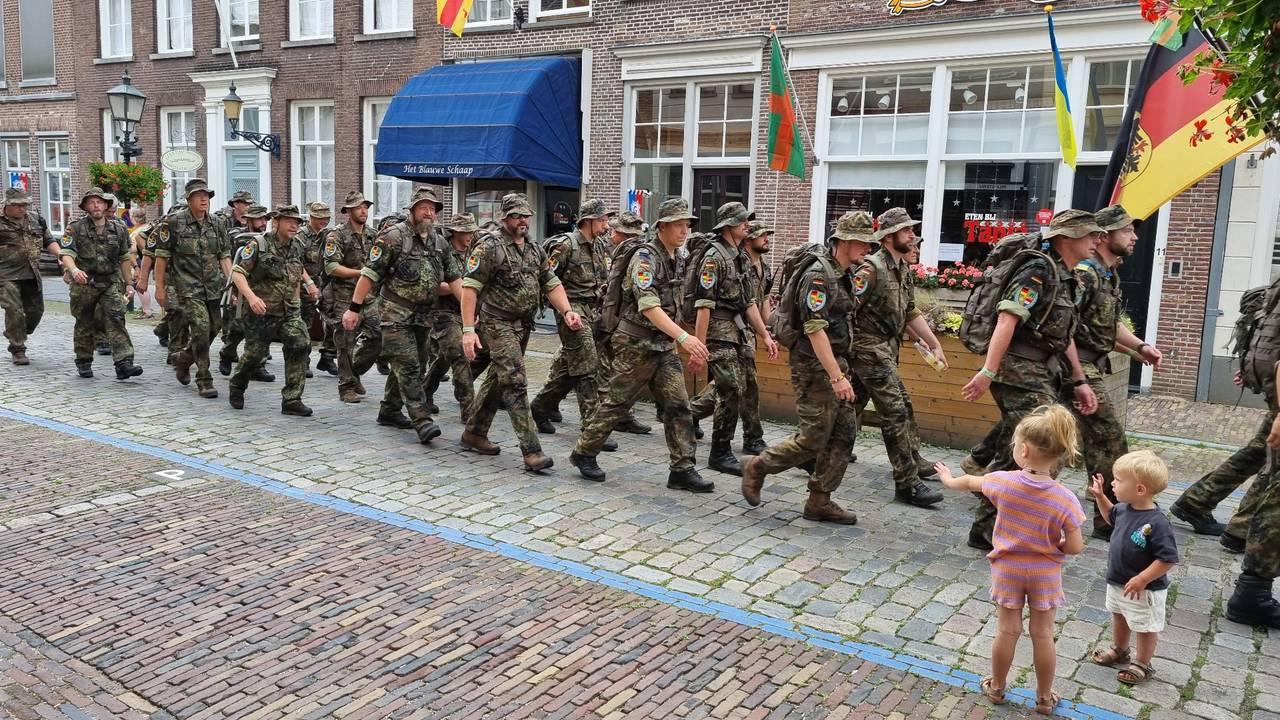 Ga naar slide 2