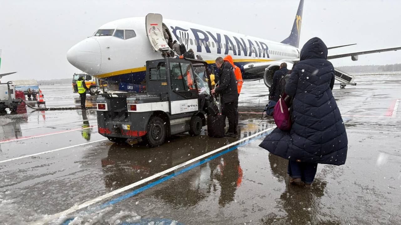 De vliegtuigen vertrekken gewoon vanaf Eindhoven Airport