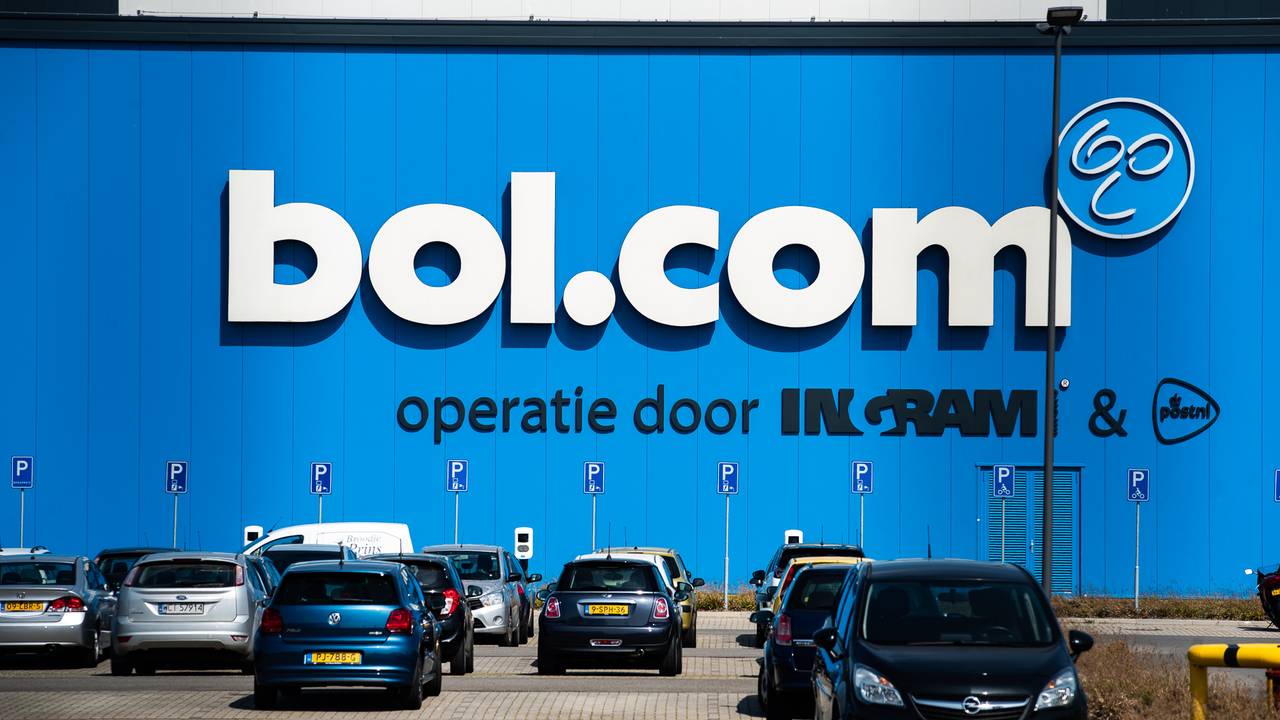 Bol.com opgelicht voor 7,5 ton met in gebrekkig - Omroep
