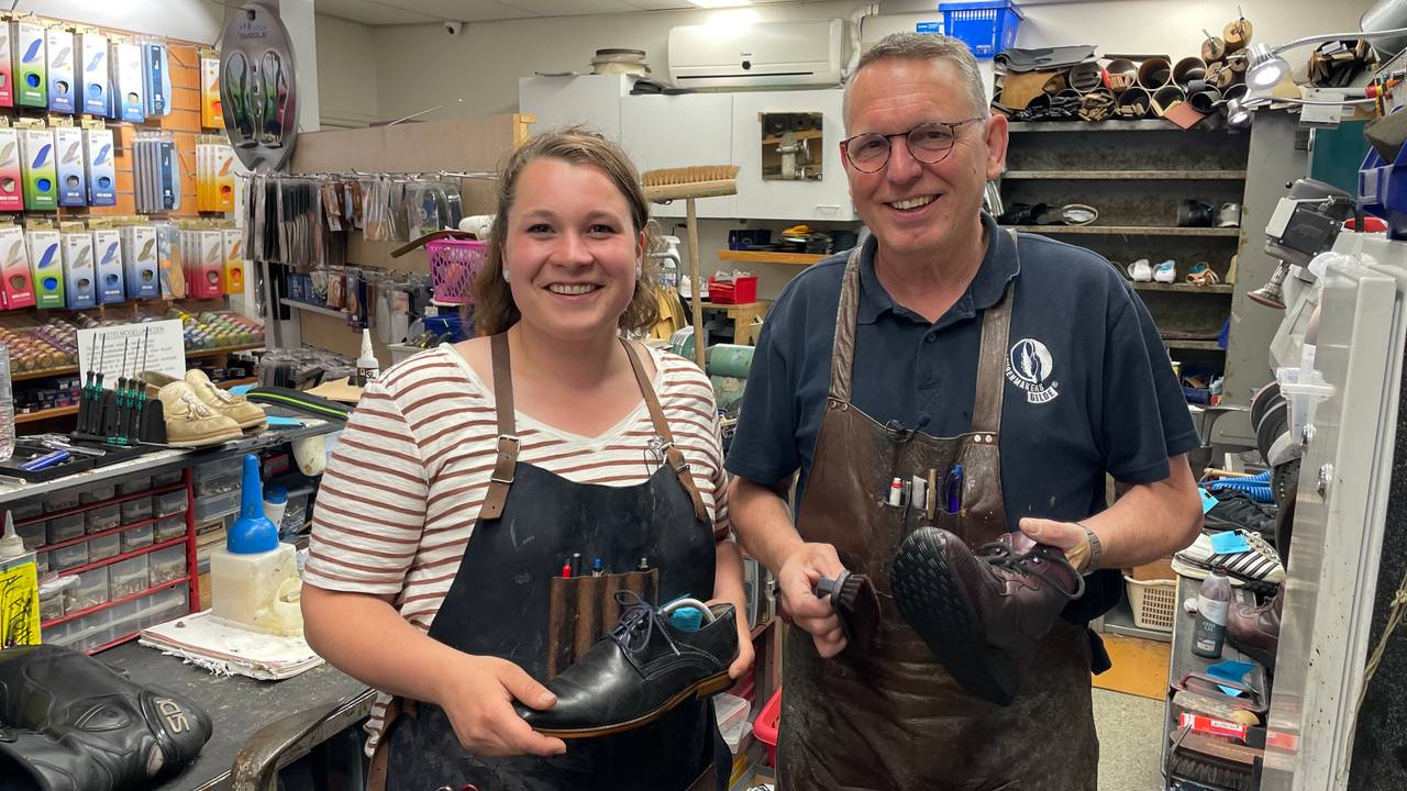 From Pain to Success: Sietske Cornelissen Becomes the Successor of Shoemaker Jan van der Velden