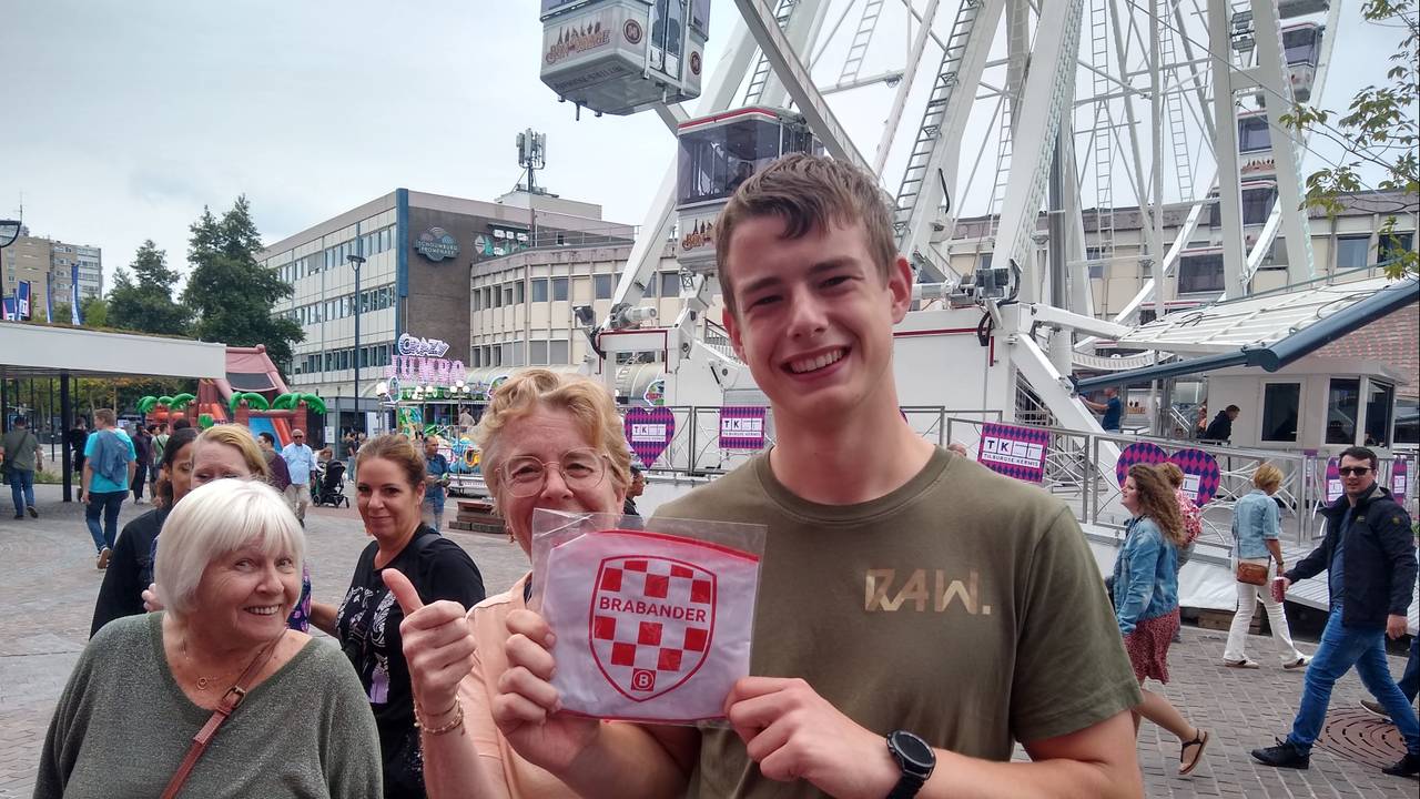 Rens won de laatste strandbal (foto: Marielle Bijlmakers).
