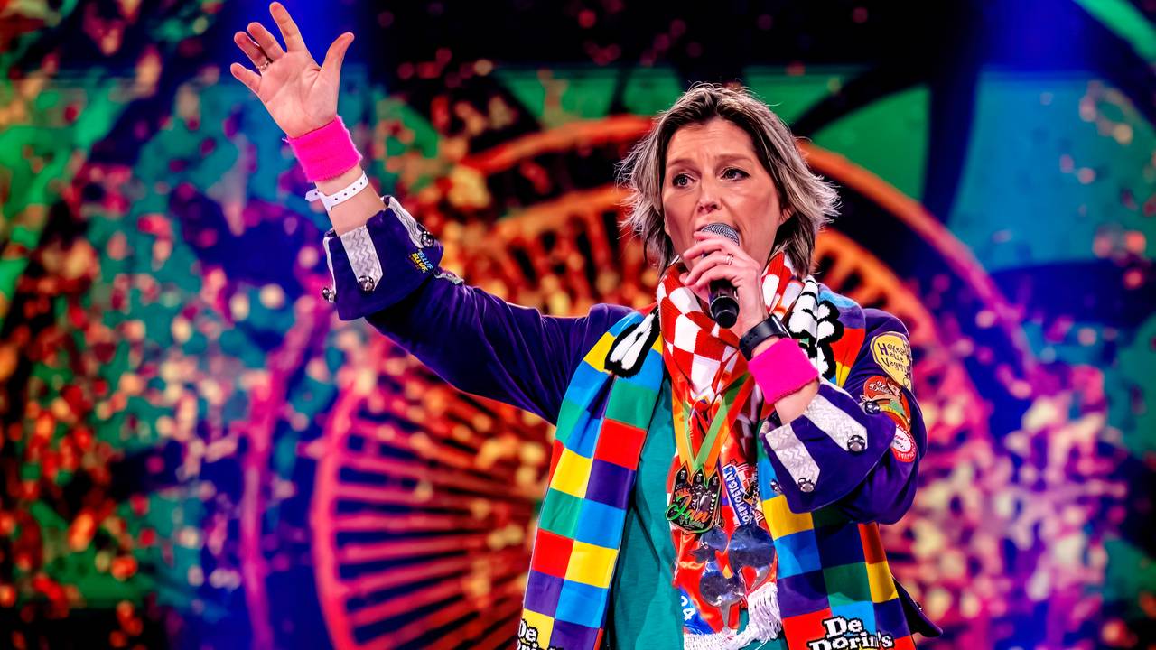 Dorien van de Dorini's tijdens 3 Uurkes Vurraf in 2024 (foto: EYE4images).