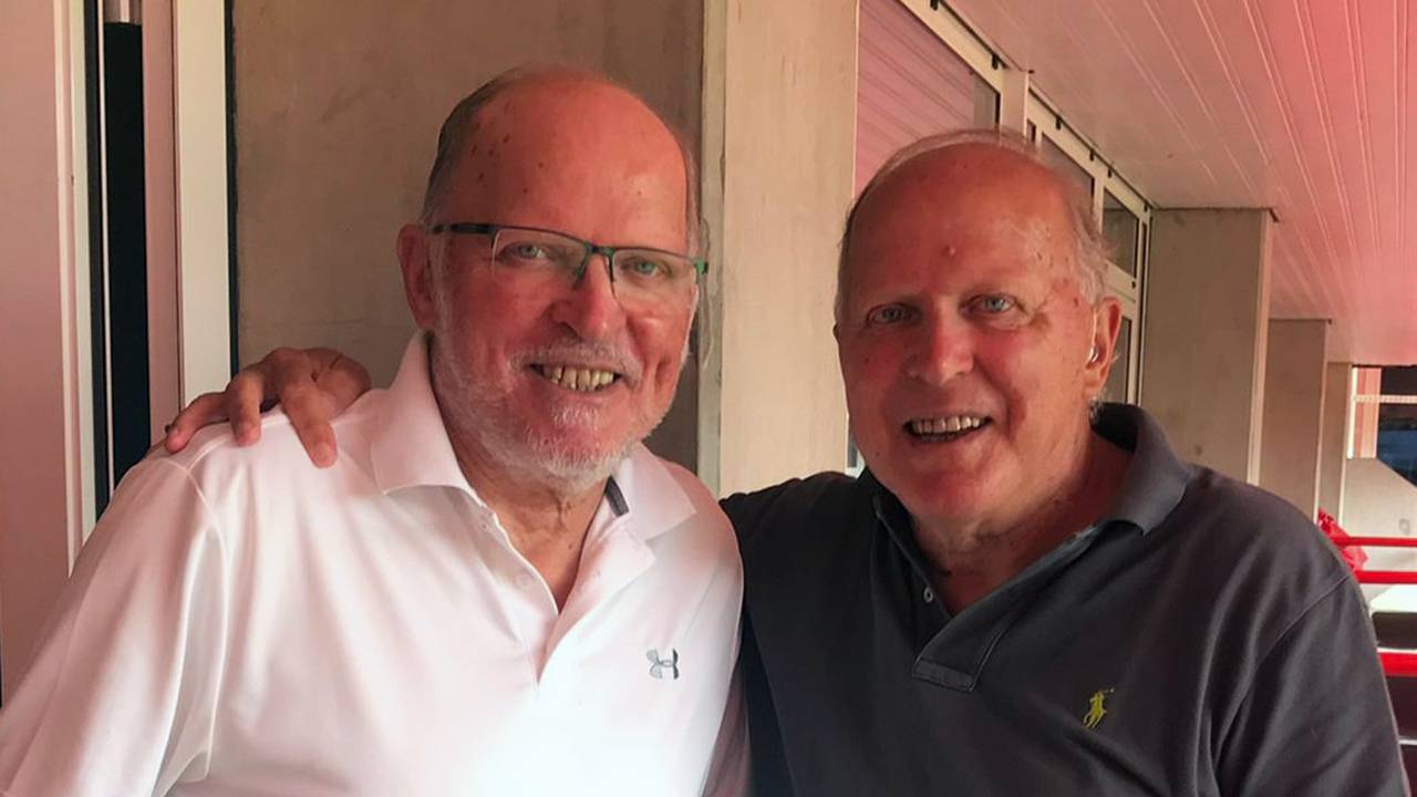 René van de Kerkhof pissig kleinzoon mocht alleen met Ajaxbroek ArenA in Omroep Brabant