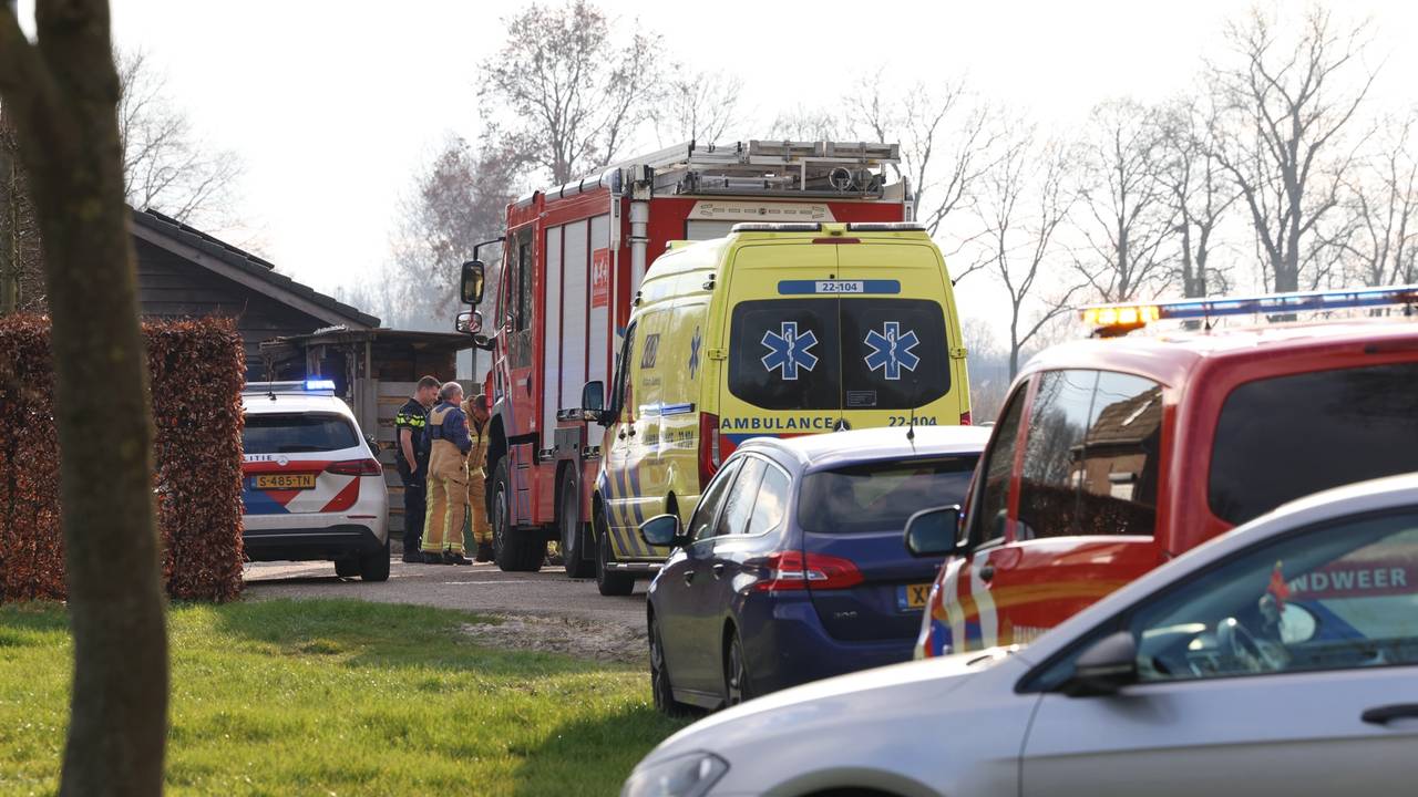 Er werden veel hulpverleners ingeschakeld (foto: Sander van Gils/SQ Vision).