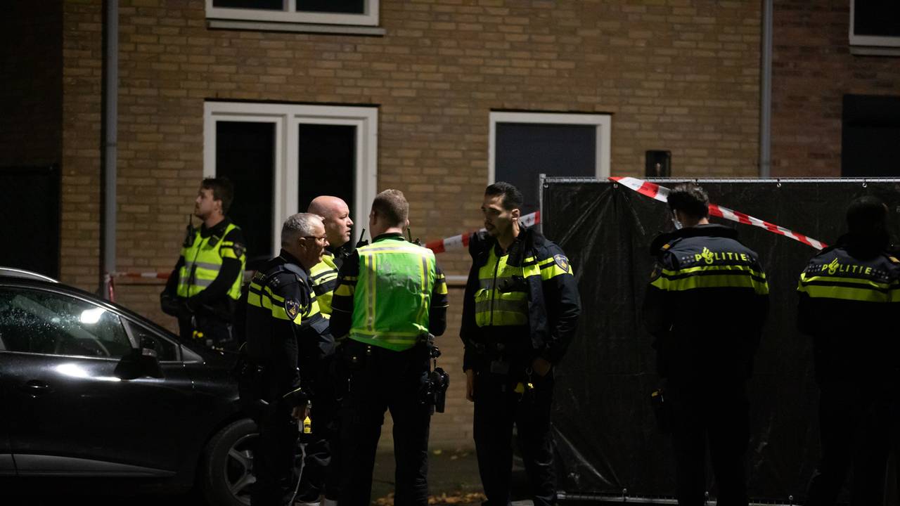 Overleden persoon gevonden (foto: Christian Traets/SQ Vision).