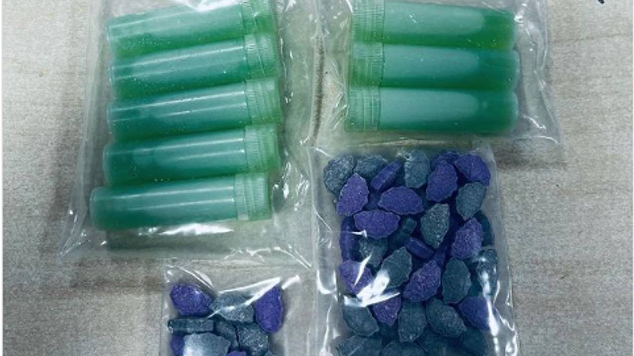 Een deel van de vondst (foto: Instagram Politie Eindhoven).