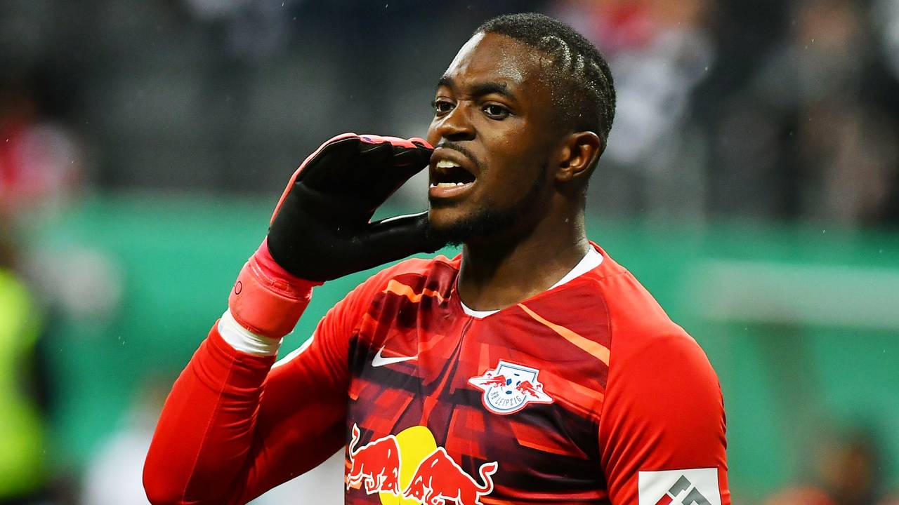 PSV heeft doelman Yvon Mvogo binnen (foto: OrangePictures).