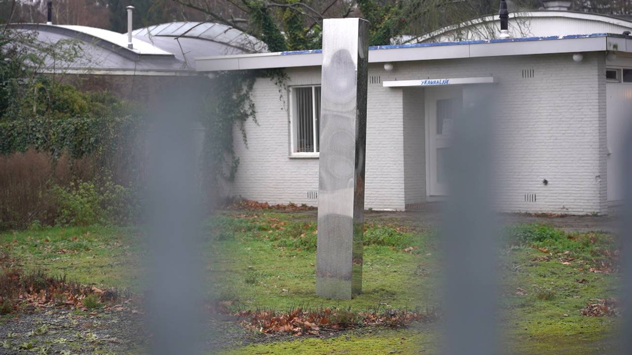 De mysterieuze monoliet (foto: Foto: Jeroen Stuve/SQ Vision).