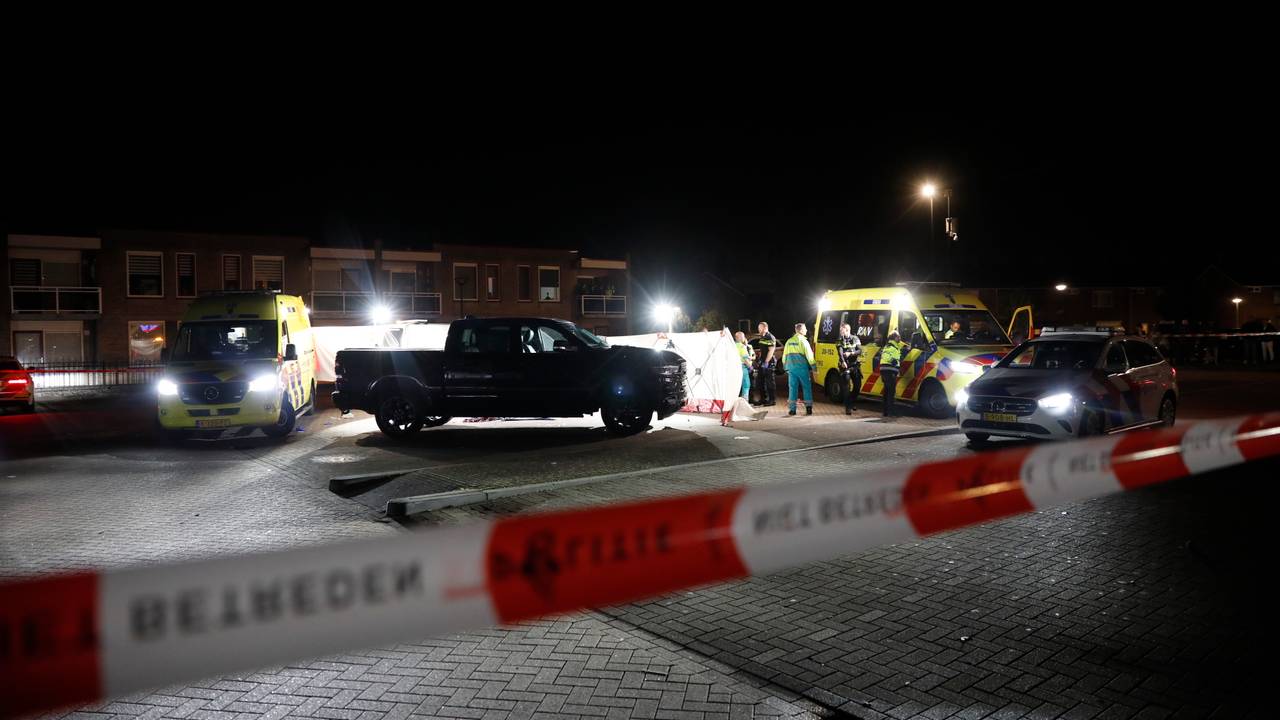 41-Year-Old Man Fatally Stabbed in Sint Willebrord: Police Launch Investigation