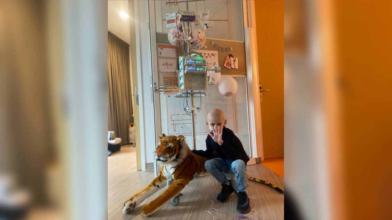 Lenn Koevoet (6) heeft acute leukemie en daarom haalt Gijs de Bot de Giro di Kika naar Roosendaal, tijdens het Wielerweekend