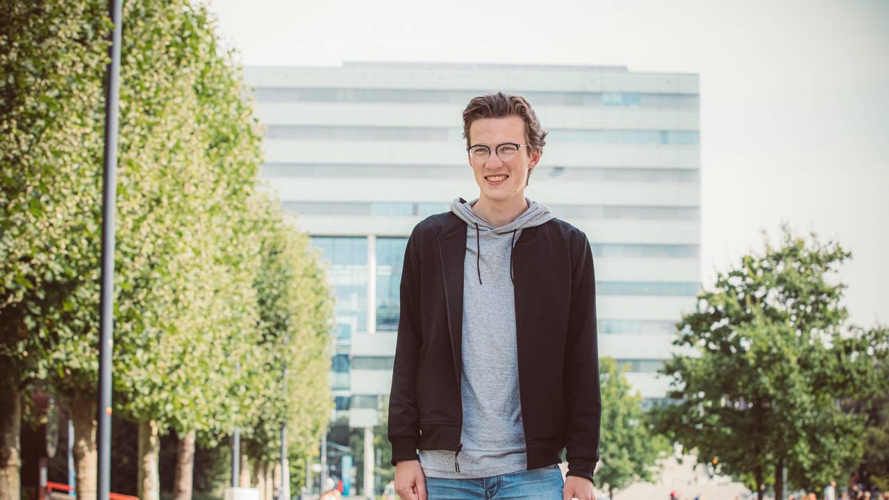 Dirk uit Mierlo slaagde voor drie masters aan de TU Eindhoven Cum Laude. (Foto: Loraine Bodewes)