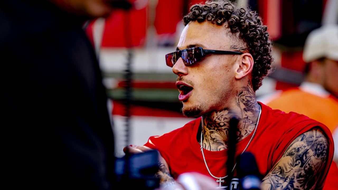 Noano is uiteraard ook op feestje, HAH! (foto: Marcel van Dorst/Eye4Images).