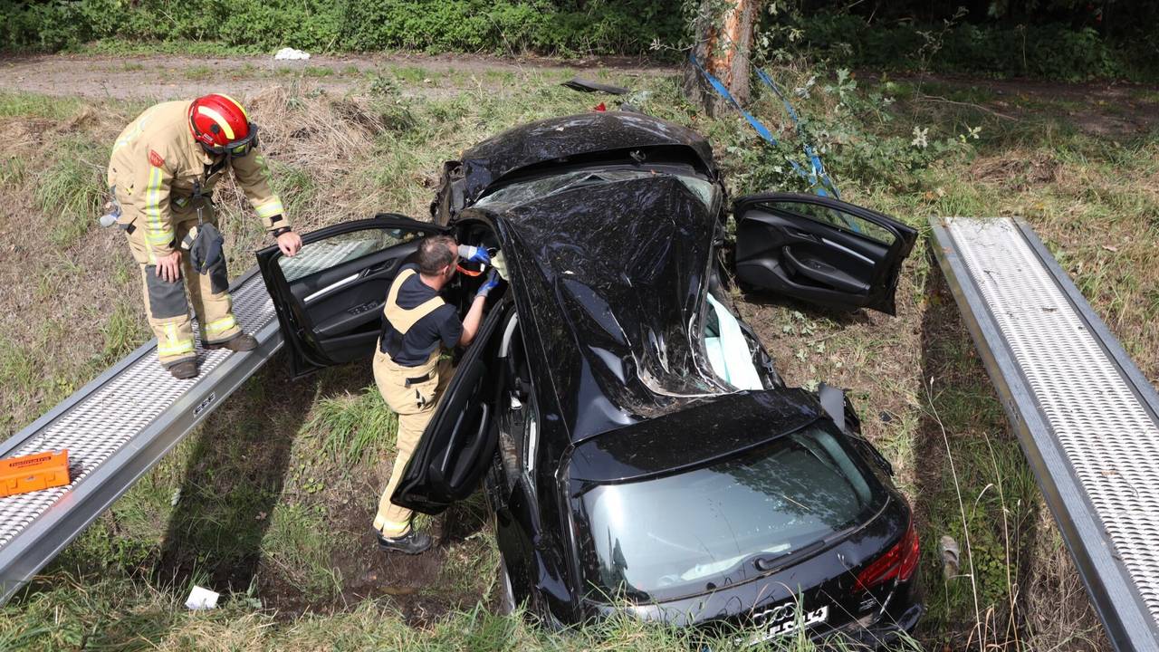 Een ernstig ongeluk op de A58 (foto: Sander van Gils/SQ Vision).