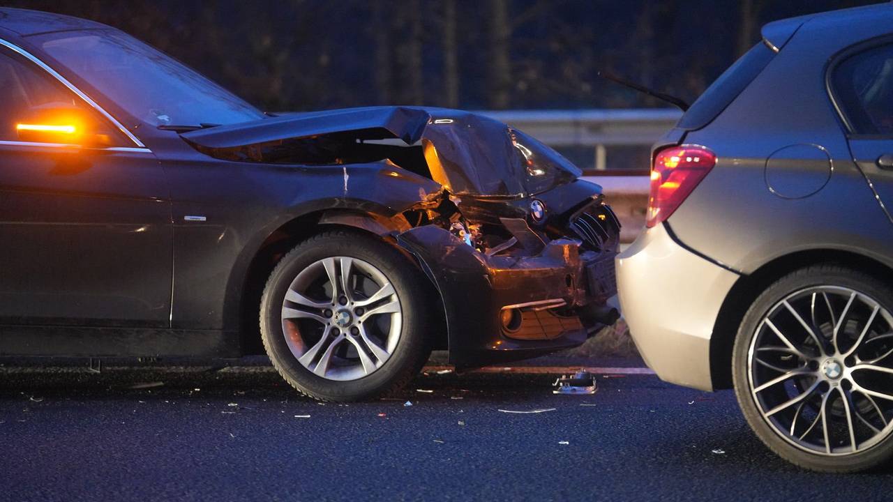 De schade van dichtbij (foto: WdG/SQ Vision Mediaprodukties).
