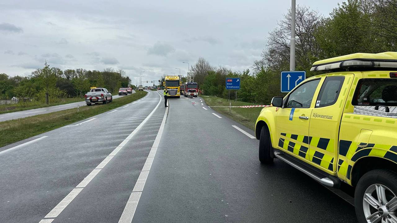 Man overleden na een ernstig ongeluk met zijn vrachtwagen.
