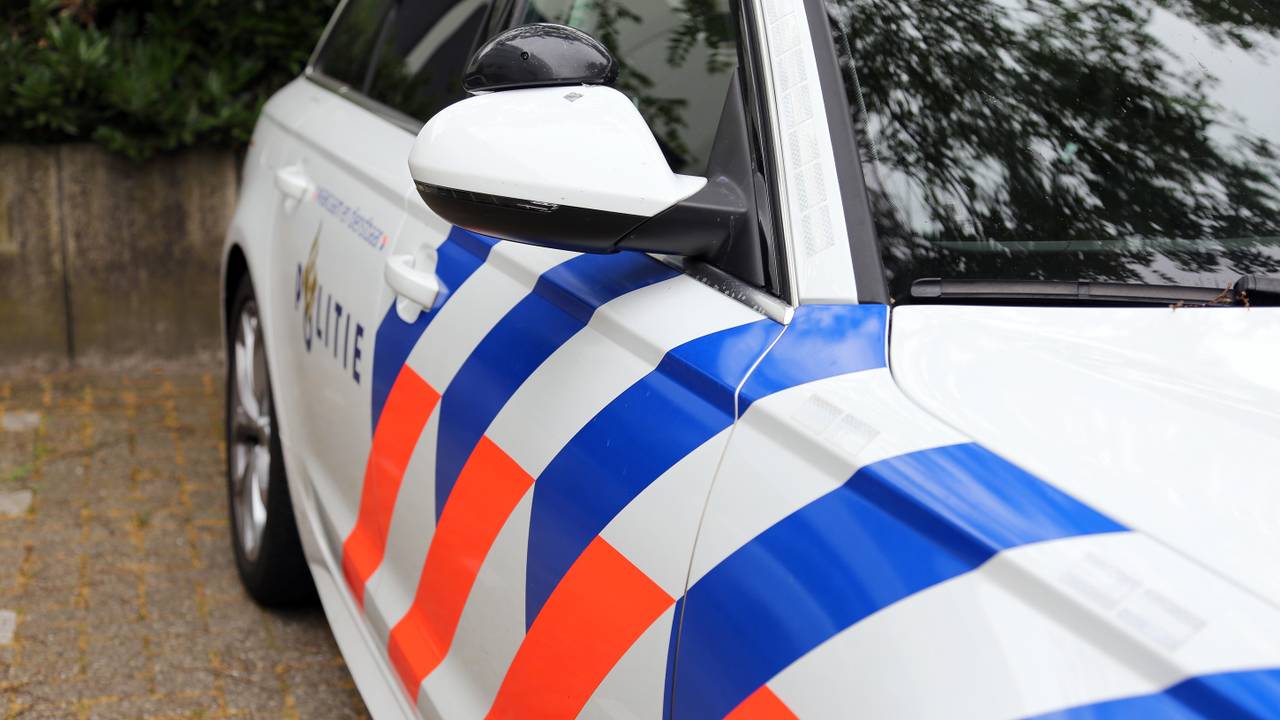 Man (36) berooft vrouw in Roosendaal en belt daarna zelf de politie